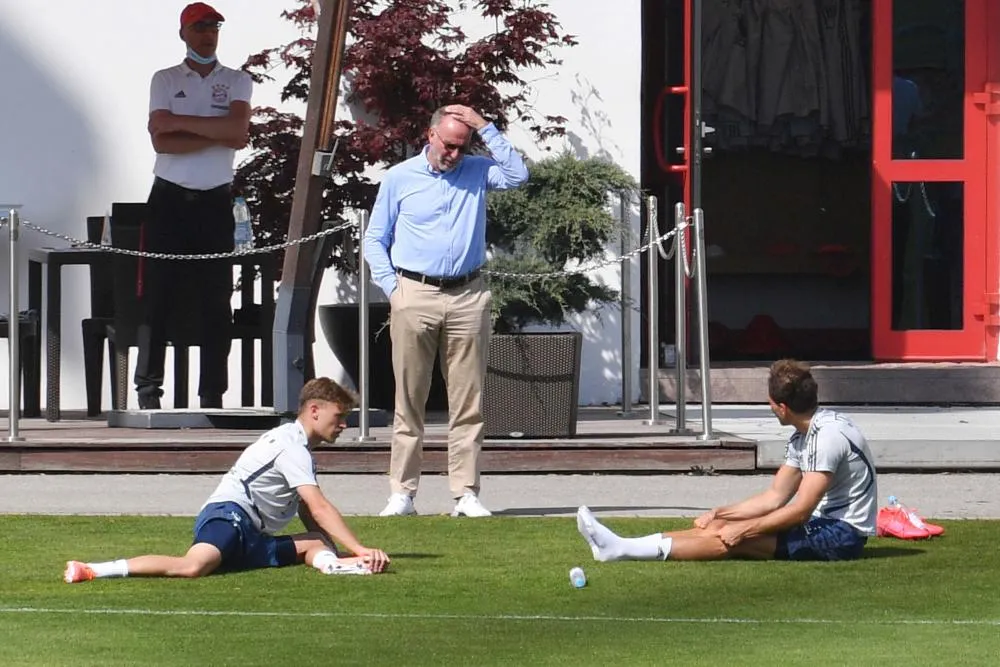 Karl-Heinz Rummenigge : «<span style="font-size:50%">&nbsp;</span>La Bundesliga donne de l&rsquo;espoir<span style="font-size:50%">&nbsp;</span>»