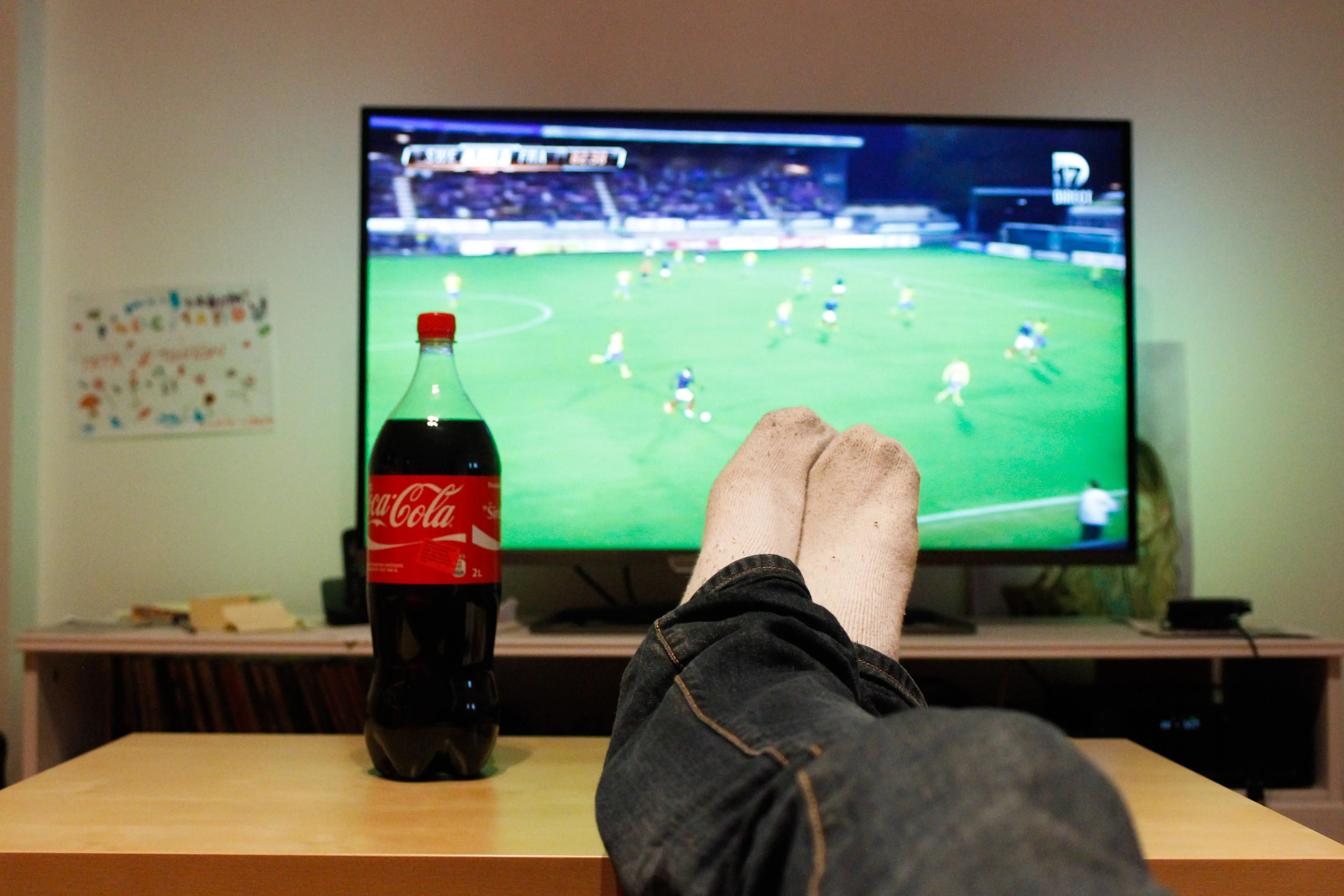 Le déconfinement de la soirée foot devant la télé !