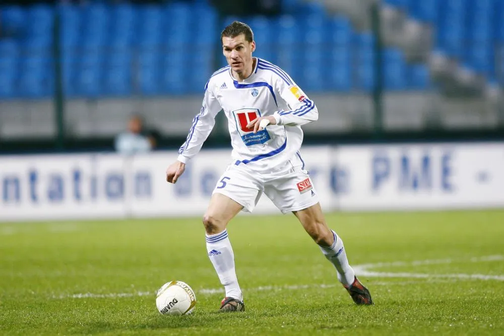 Quand Jérémy Hénin mettait «<span style="font-size:50%">&nbsp;</span>Adebayor dans la poche de son costard<span style="font-size:50%">&nbsp;</span>»