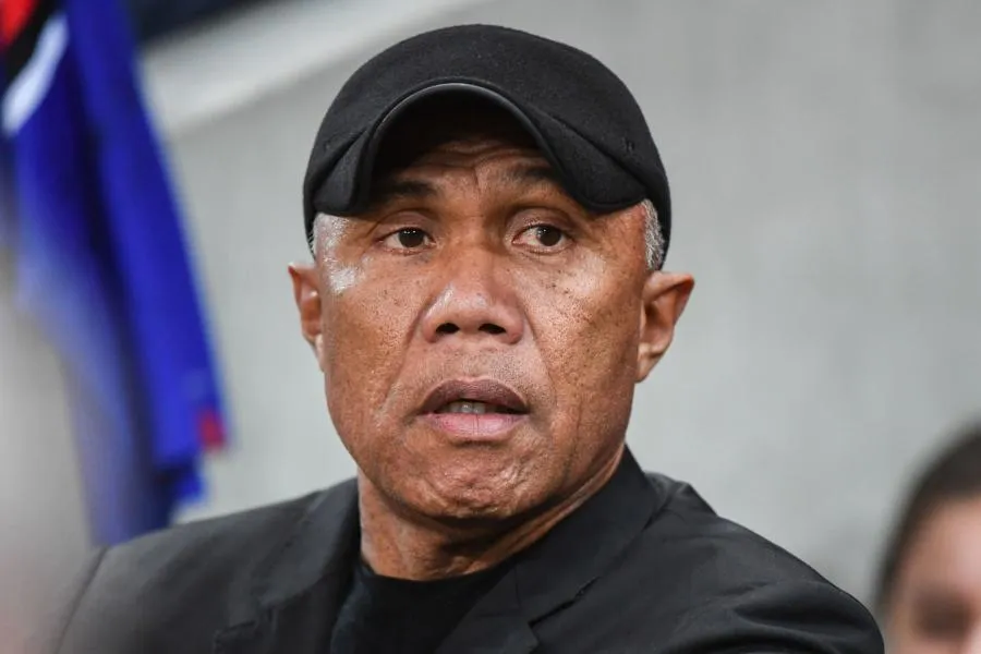 Kombouaré appelle à la grève des joueurs et des entraîneurs