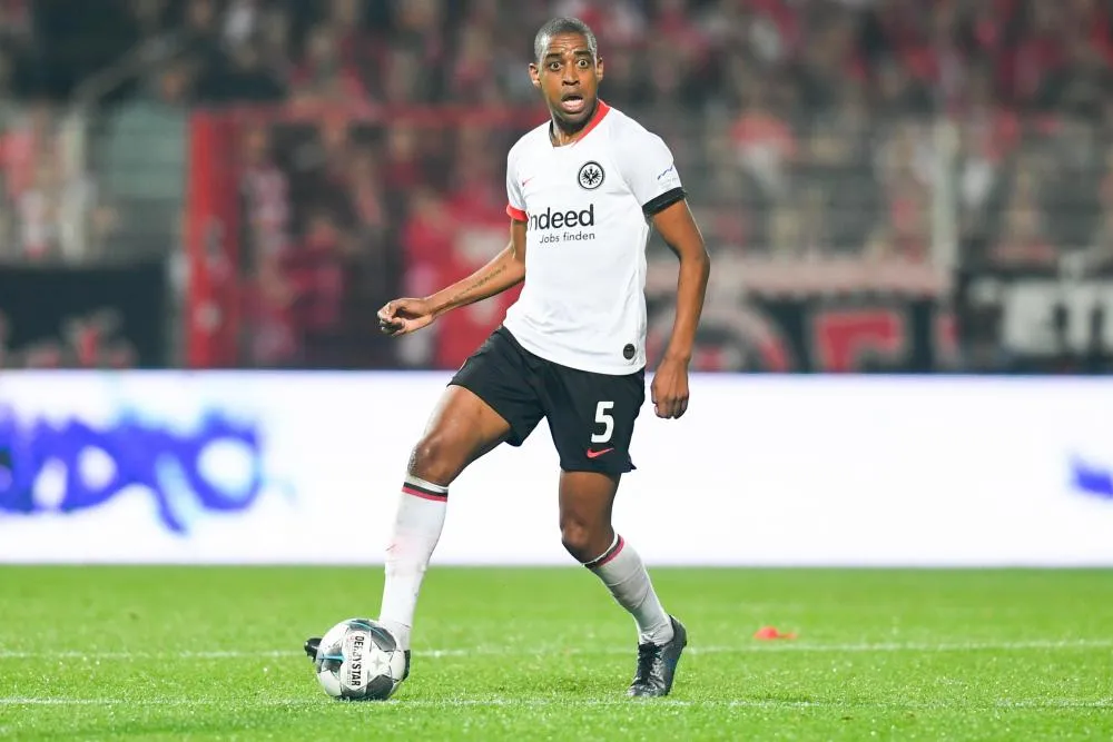 Gelson Fernandes prendra sa retraite à la fin de la saison