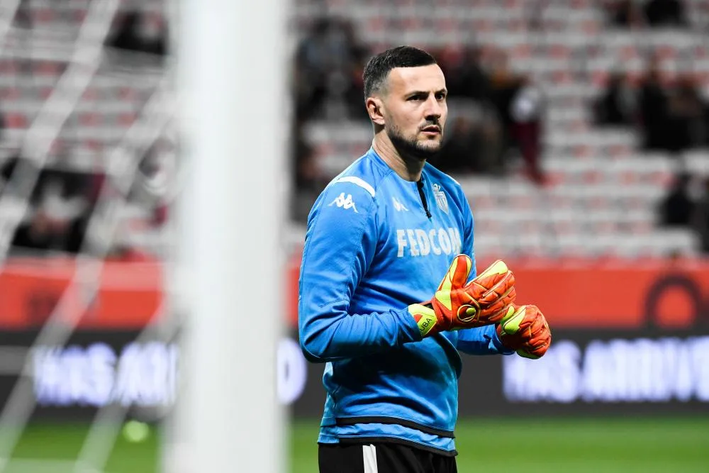 Subašić : «<span style="font-size:50%">&nbsp;</span>Il y a des gens qui ne savent même pas depuis combien de temps je porte le maillot de l&rsquo;ASM<span style="font-size:50%">&nbsp;</span>»