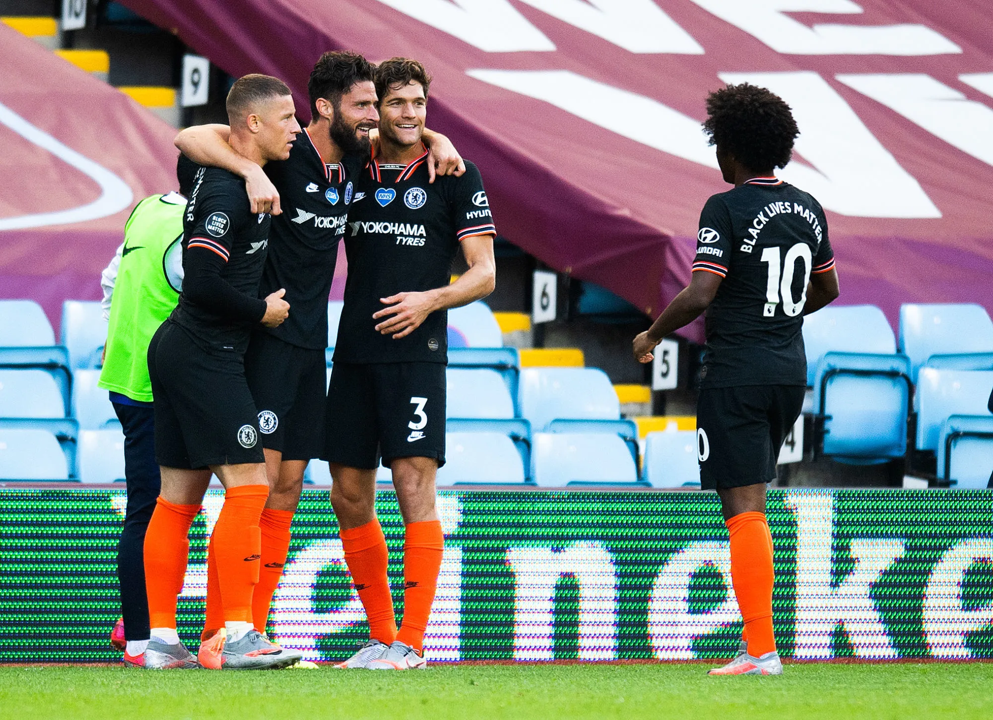 Chelsea et Giroud font sauter le verrou des Villlans