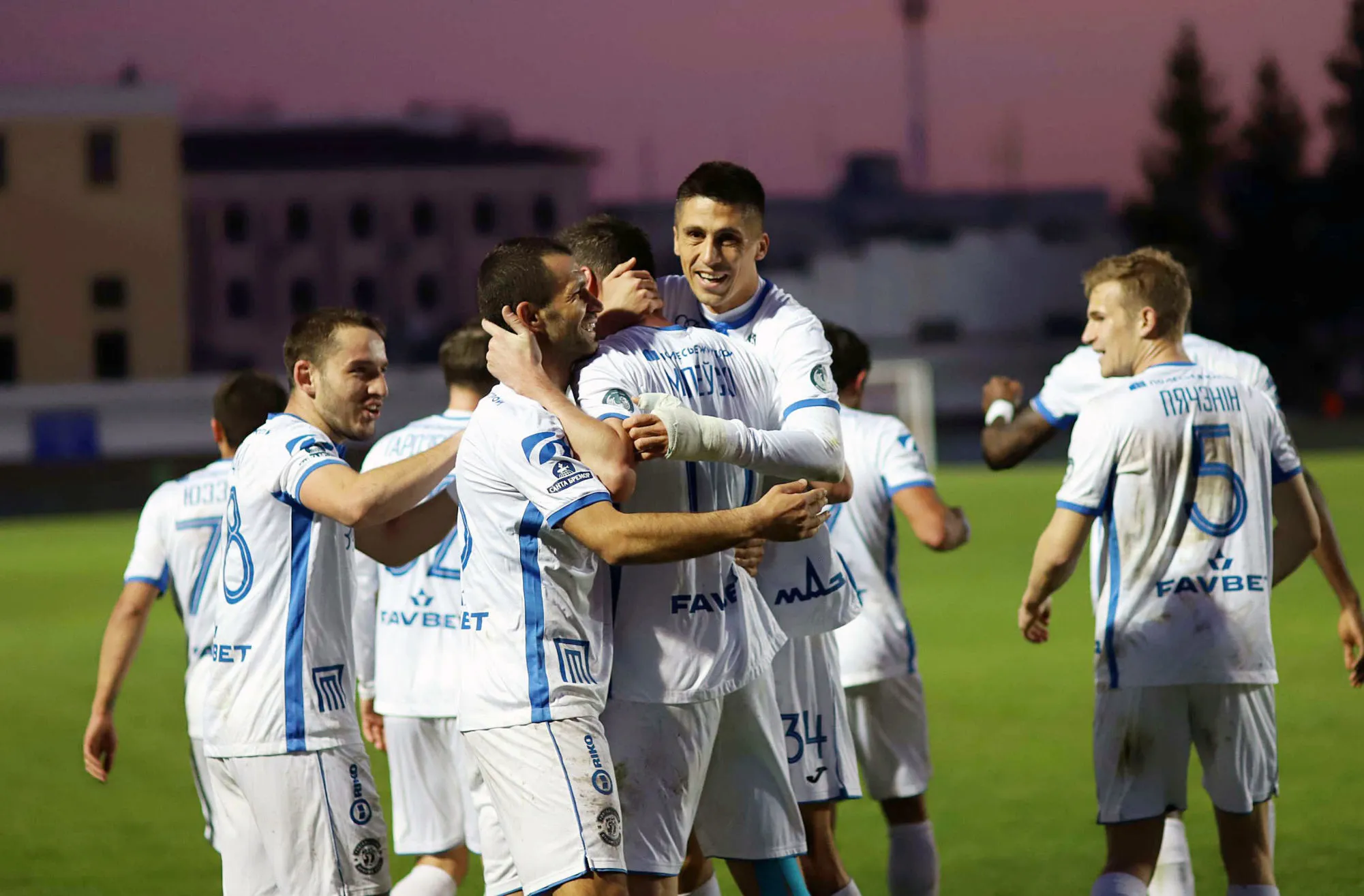 Pronostic Dinamo Brest FC Minsk : Analyse, prono et cotes du match de Vysshaya Liga