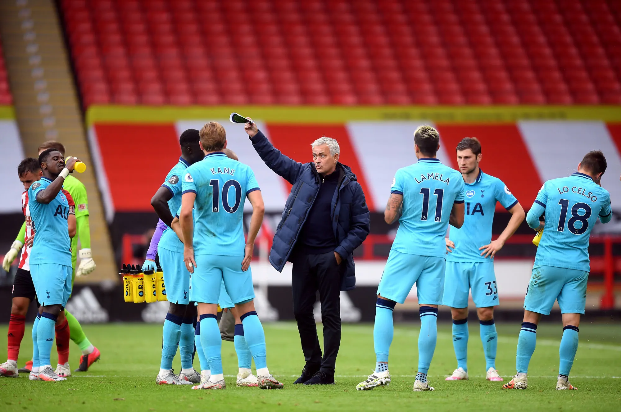 Pluie estivale pour Tottenham, explosé à Sheffield et neuvième de Premier League