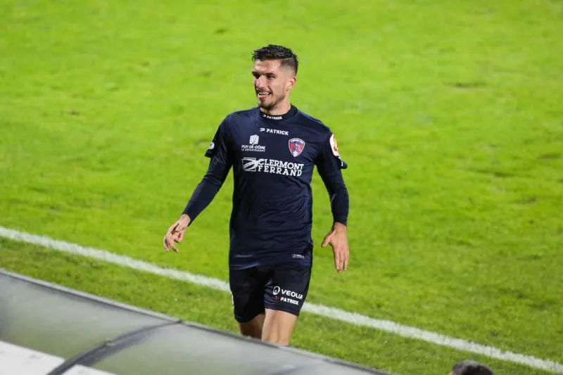 Brest met le grappin sur Adrian Grbić