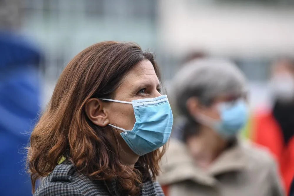 Roxana Maracineanu écrit aux ultras français