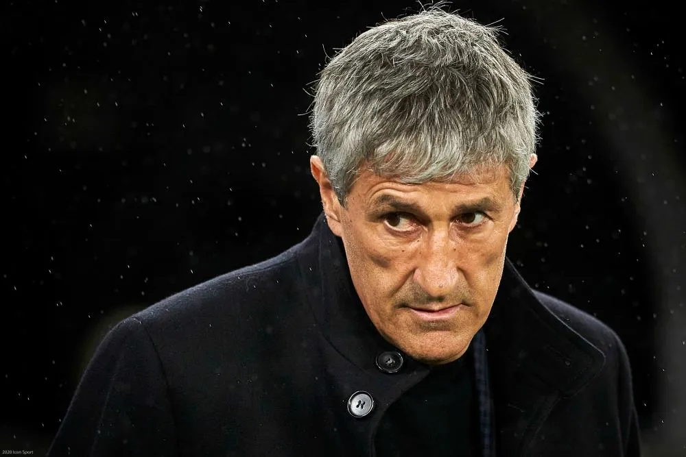 Quique Setién conforté après une réunion de crise à son domicile