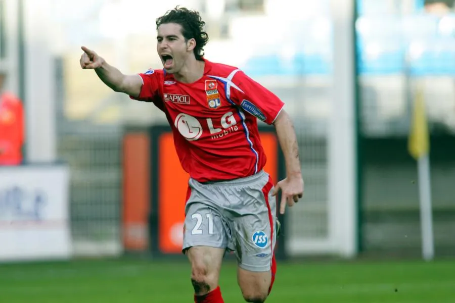 L’ex-lyonnais Tiago nommé entraîneur du Vitoria Guimarães