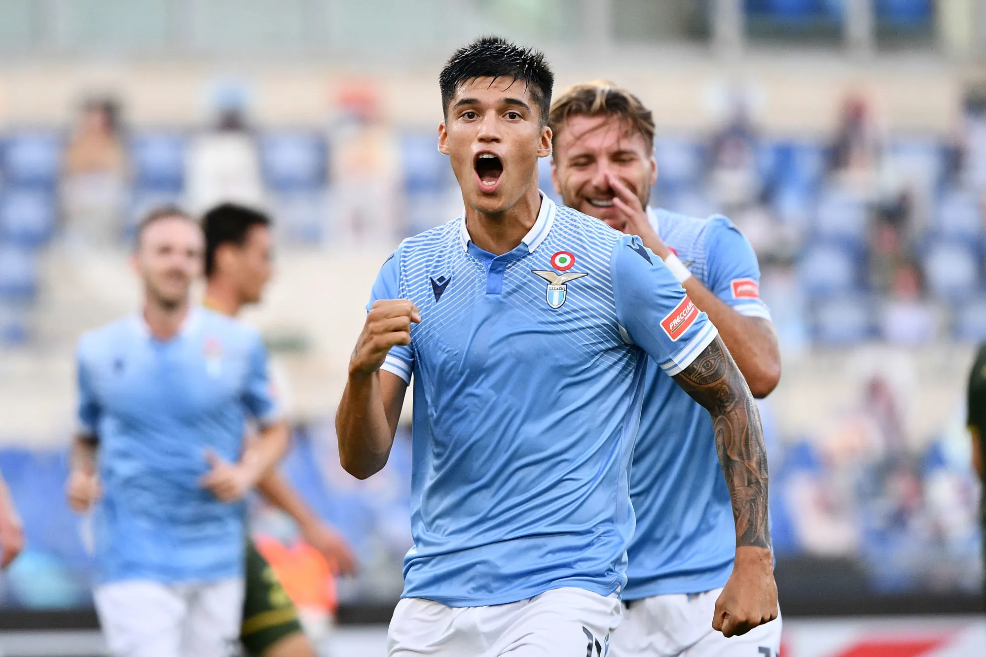 La Lazio et Milan s&rsquo;imposent, le Genoa pas encore sauvé