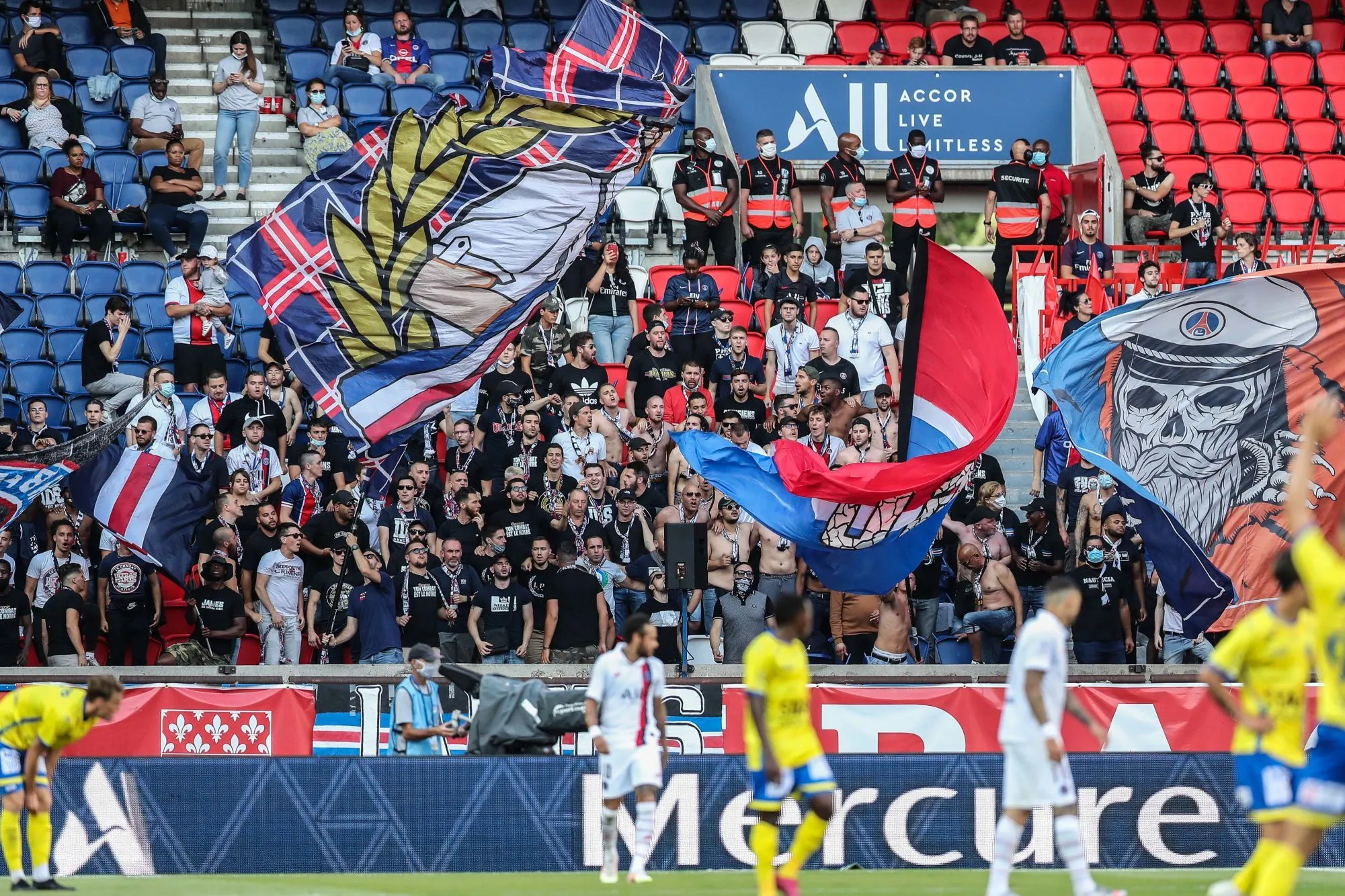 Le ministère n&rsquo;a pas apprécié l&rsquo;attitude des supporters du PSG contre Beveren