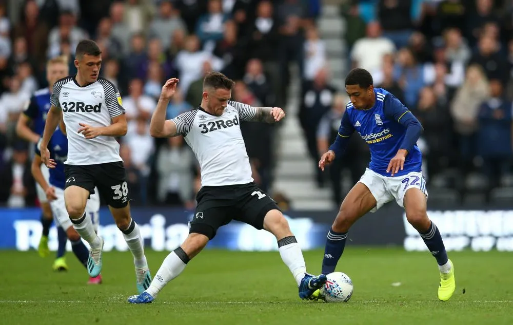 Jude Bellingham rejoint le Borussia Dortmund