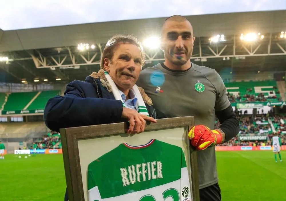 Pour Romeyer, le problème Ruffier est  «<span style="font-size:50%">&nbsp;</span> un simple choix sportif<span style="font-size:50%">&nbsp;</span>»