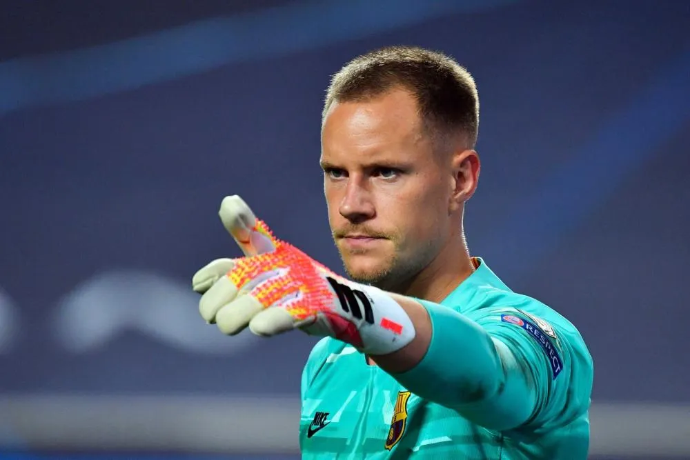 Ter Stegen va manquer le début de la saison