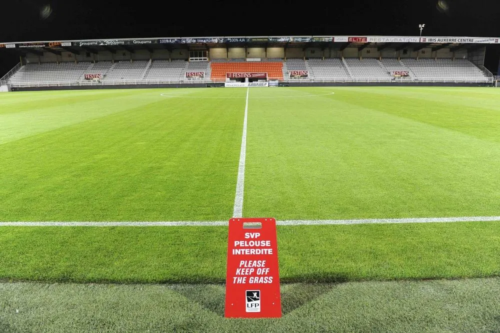 La jauge de 5000 supporters, «<span style="font-size:50%">&nbsp;</span>illogique<span style="font-size:50%">&nbsp;</span>» pour Caïazzo