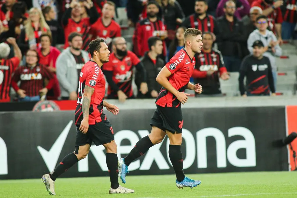 Adriano rejoint Eupen