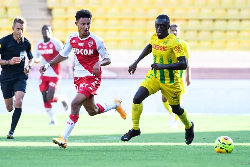 Monaco plume les Canaris