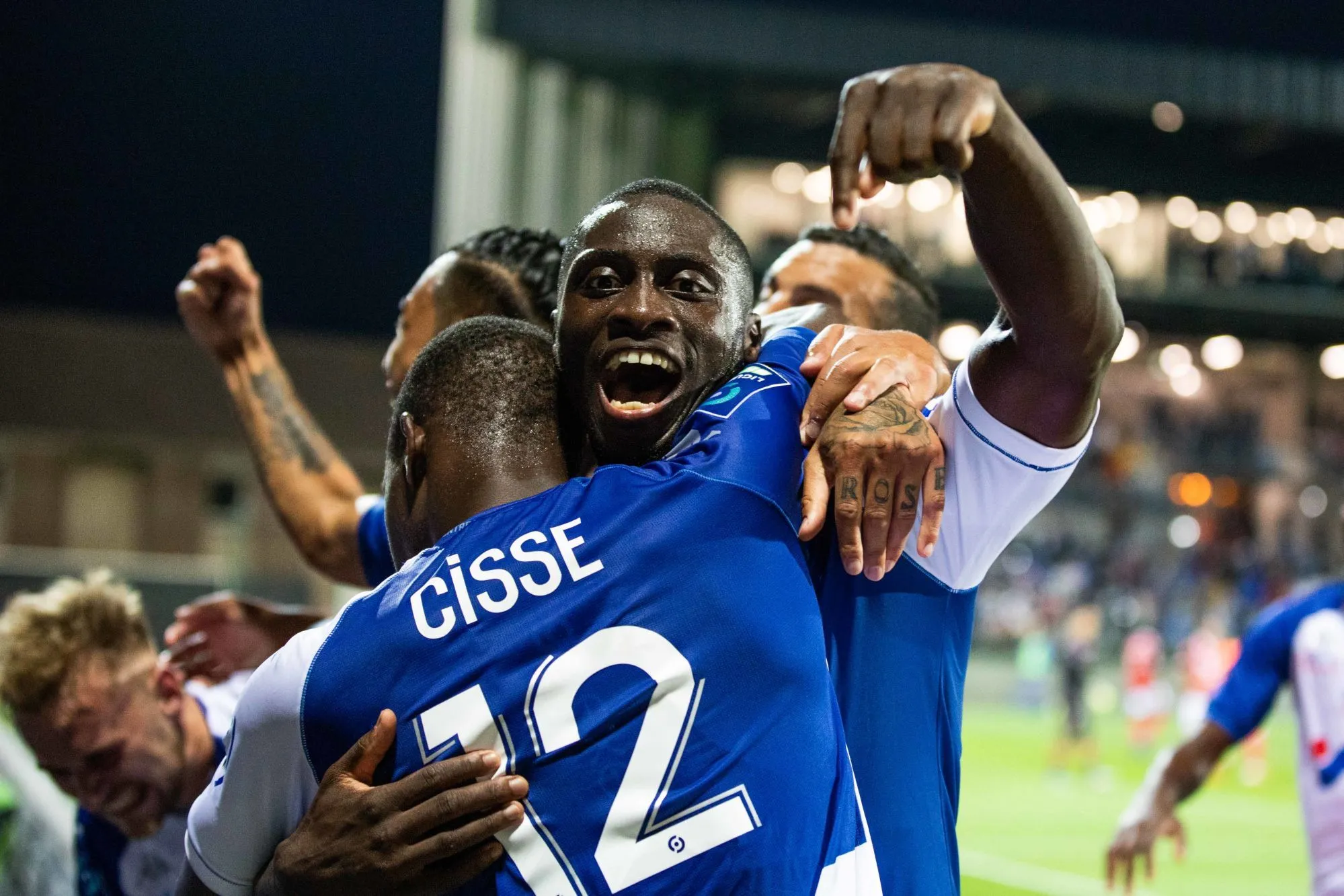 Niort déroule, Paris s&rsquo;écroule, Ajaccio coule