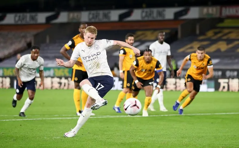 Manchester City démarre en mangeant les Wolves