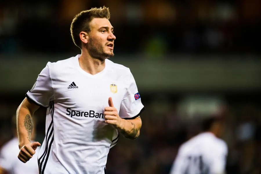 Nicklas Bendtner revient sur son embrouille avec Emmanuel Adebayor