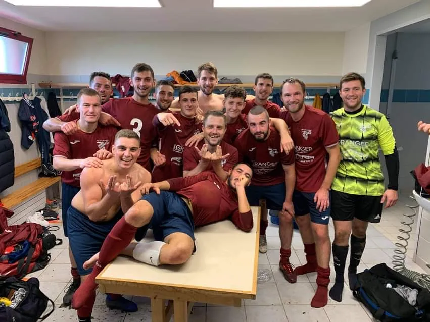 Et 1, et 2, et 3-0 pour le FC Clessé