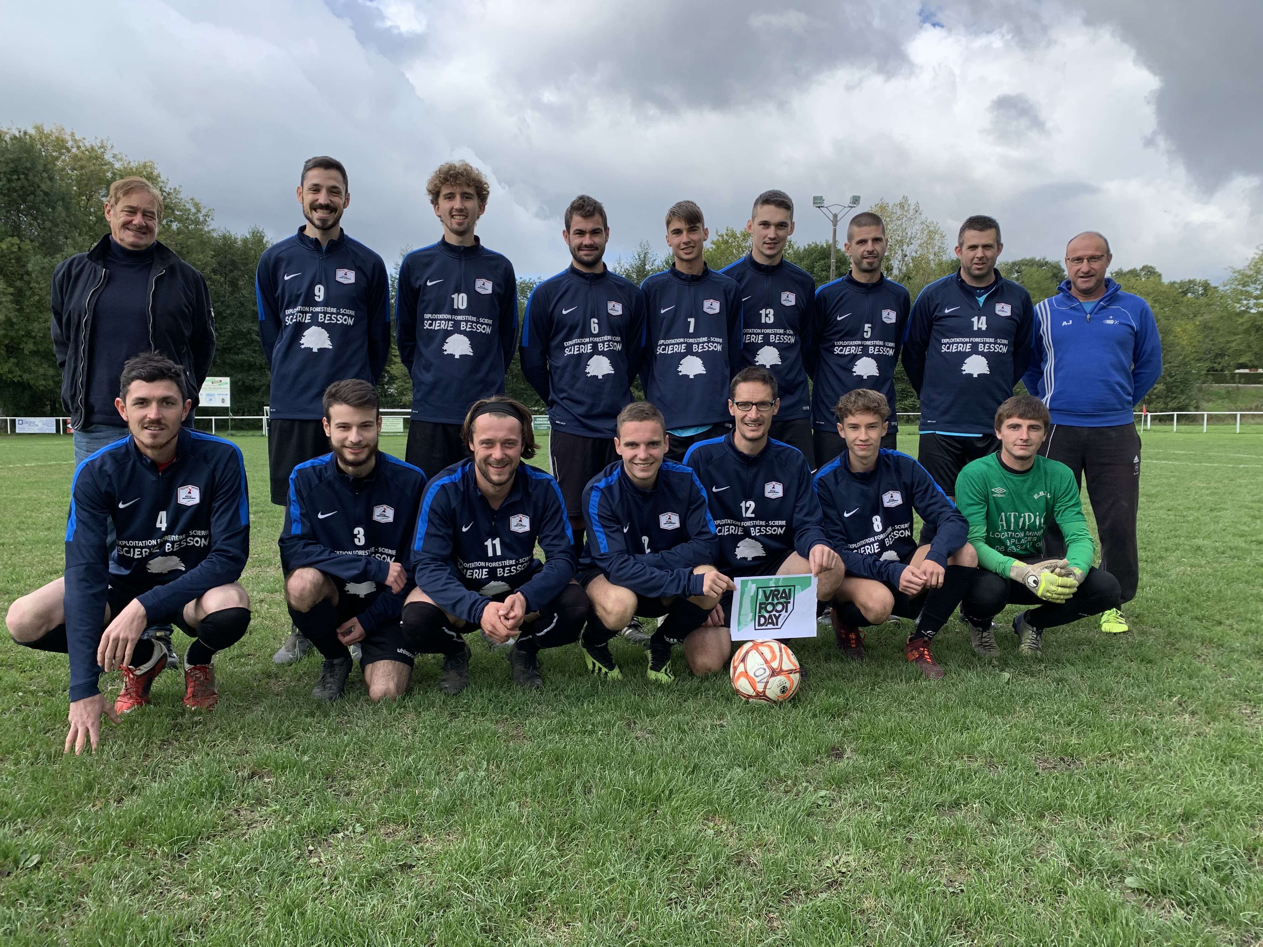 LA VICTOIRE EN CHANTANT