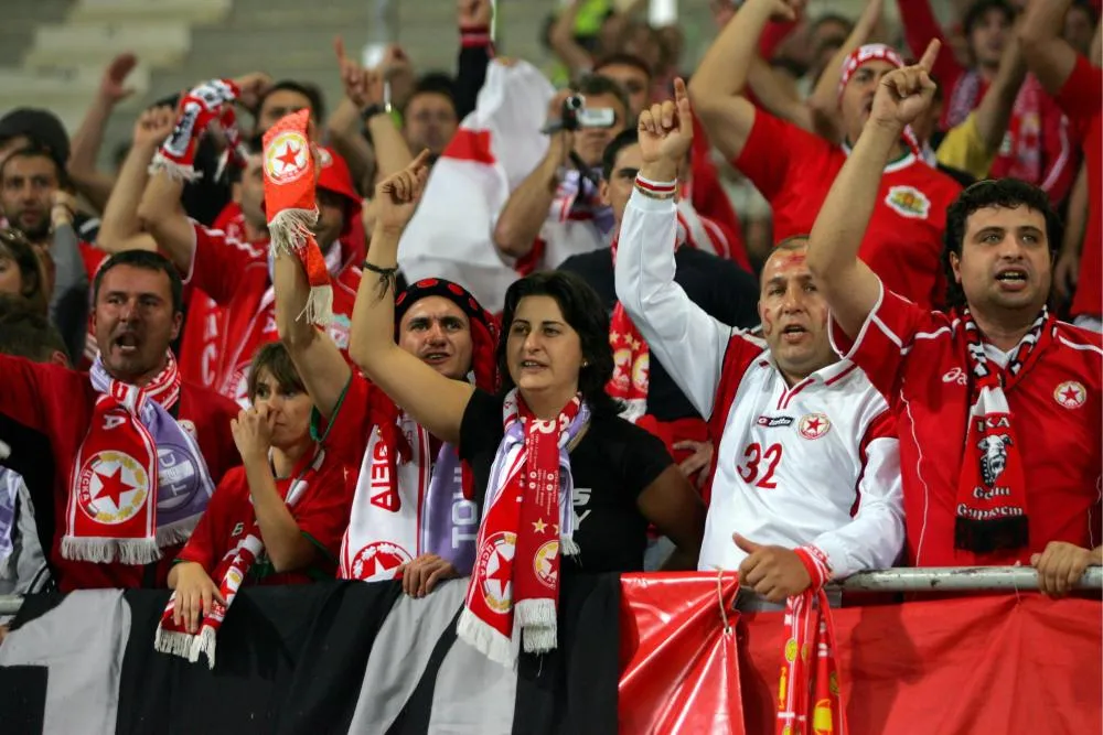 Les fans du CSKA Sofia déchaînés après la qualification contre Bâle