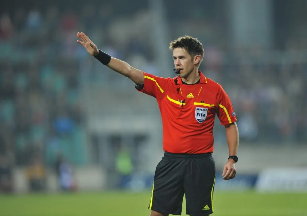 L&rsquo;arbitre international Tom Hagen fait son coming-out