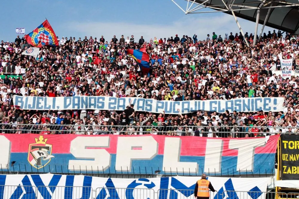 Les ultras de Split fêtent leur anniversaire avec un feu d&rsquo;artifice d&rsquo;anthologie