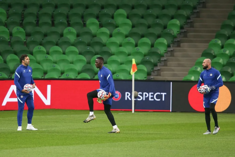 Pour Mark Schwarzer, Mendy est le meilleur gardien de Chelsea depuis Čech