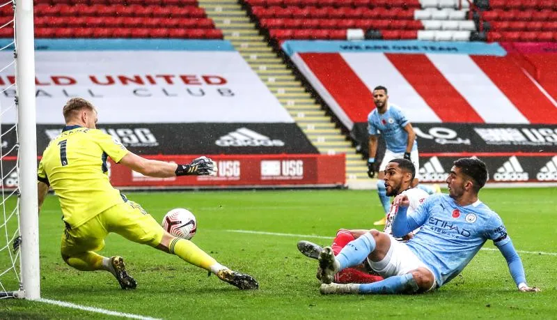 City étouffe Sheffield