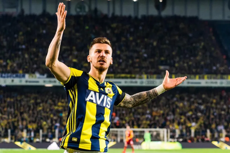 En Turquie, Serdar Aziz insulte l&rsquo;arbitre en plein match