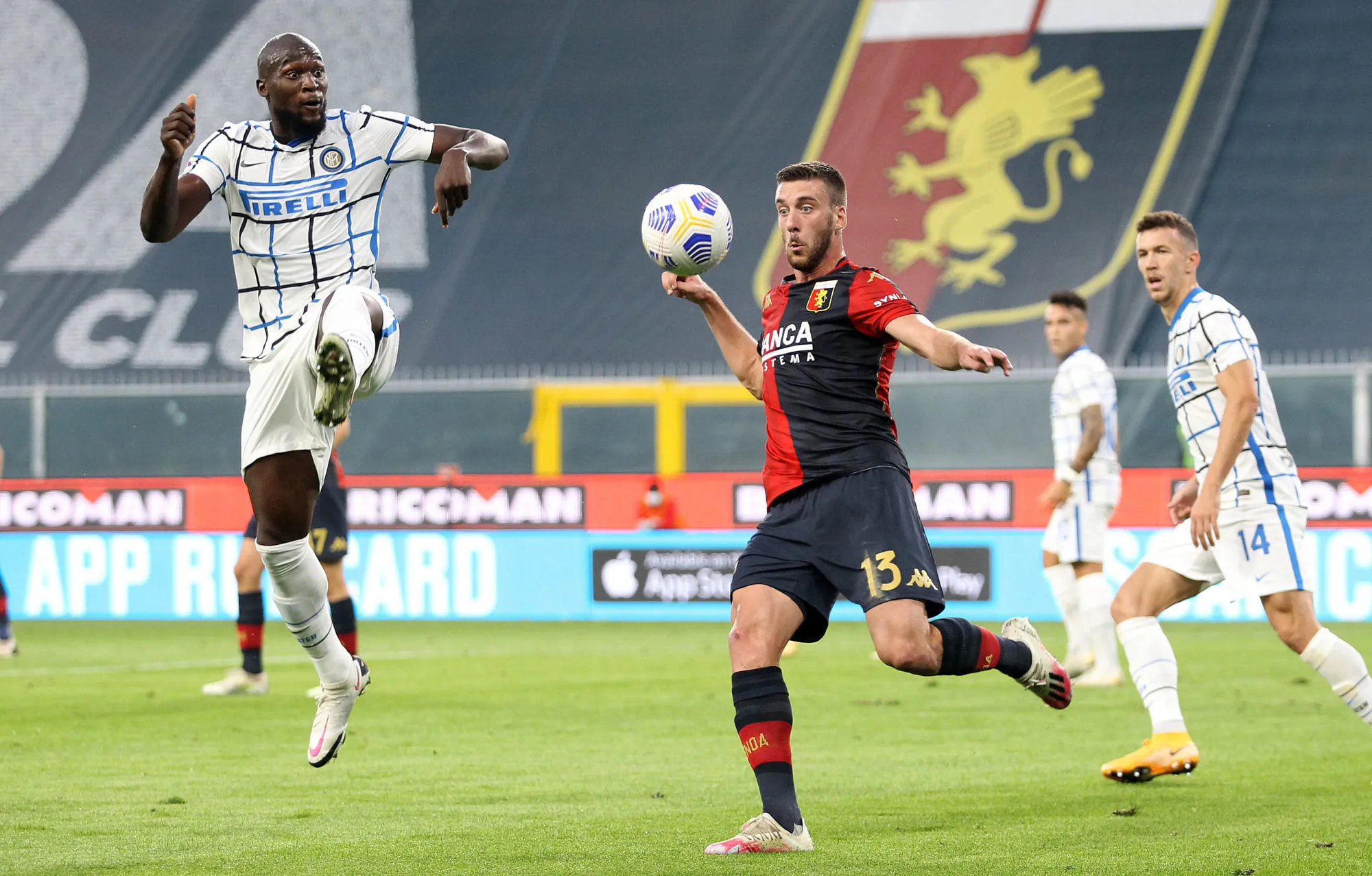 Un Inter en gestion face à un petit Genoa
