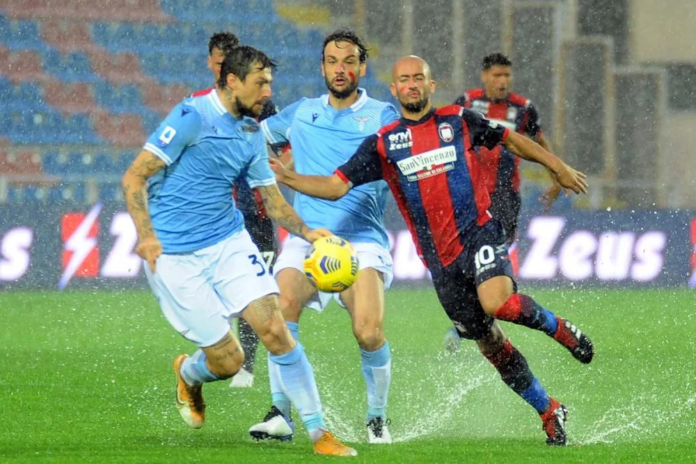 La Lazio arrose Crotone