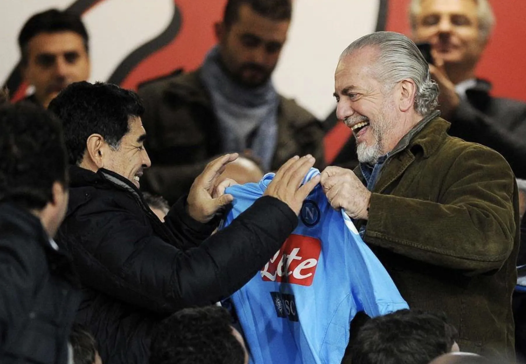 Aurelio De Laurentiis : «<span style="font-size:50%">&nbsp;</span>Maradona a été l’emblème de la résurrection de Naples<span style="font-size:50%">&nbsp;</span>»