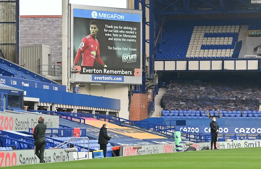 Les supporters d&rsquo;Everton remercient Rashford