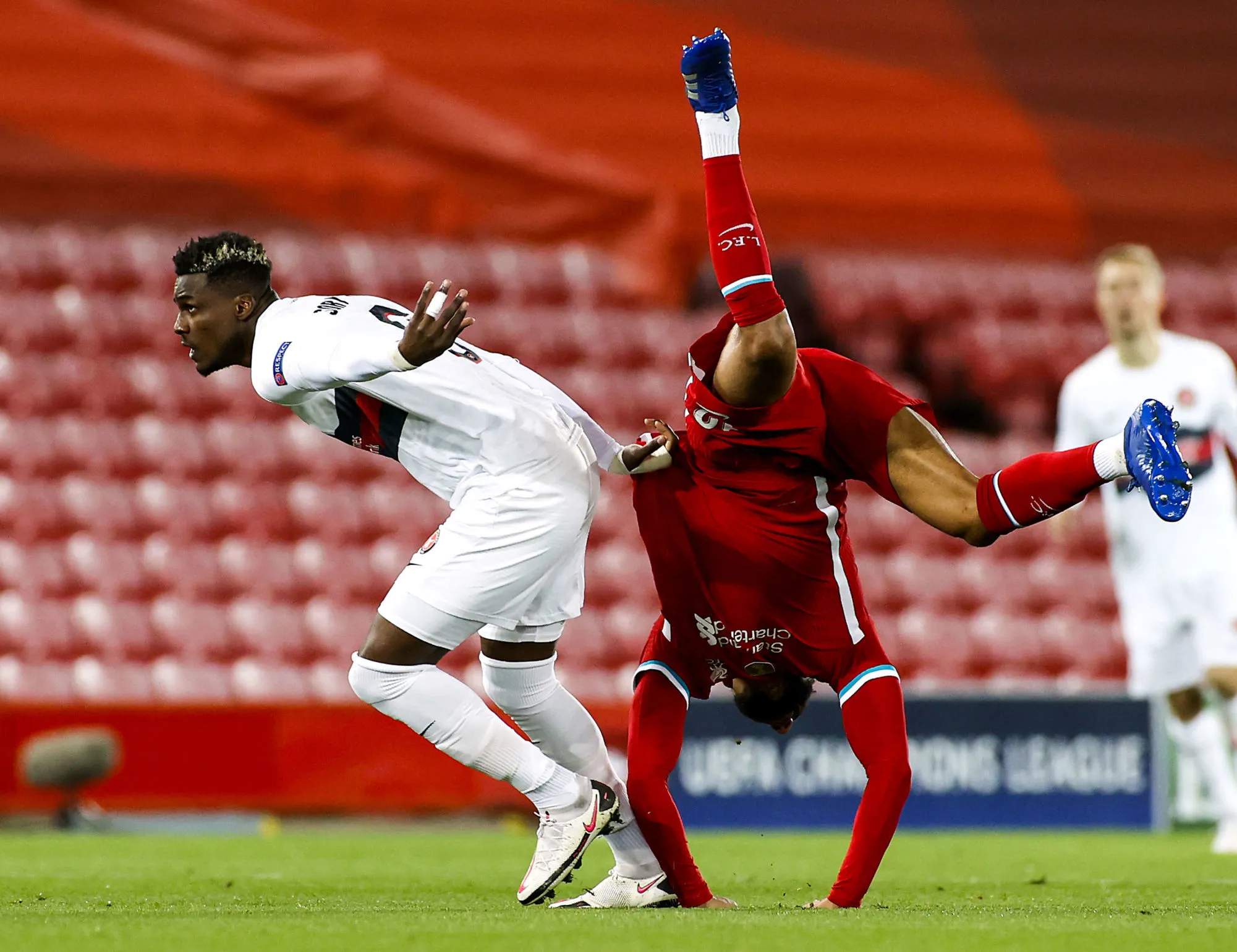 Joe Gomez s’est blessé avec la sélection anglaise