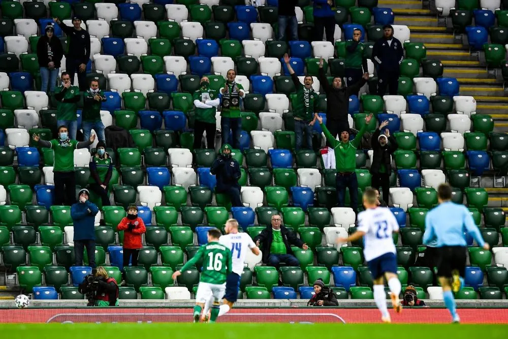 La drôle de machine désinfectante avant le match Irlande du Nord-Slovaquie