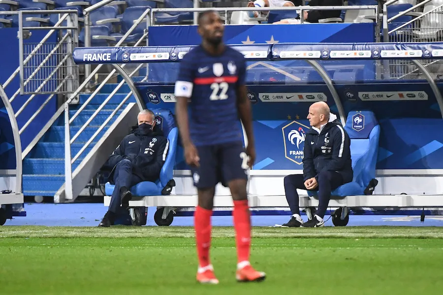 Bleus : voir Lisbonne et sourire