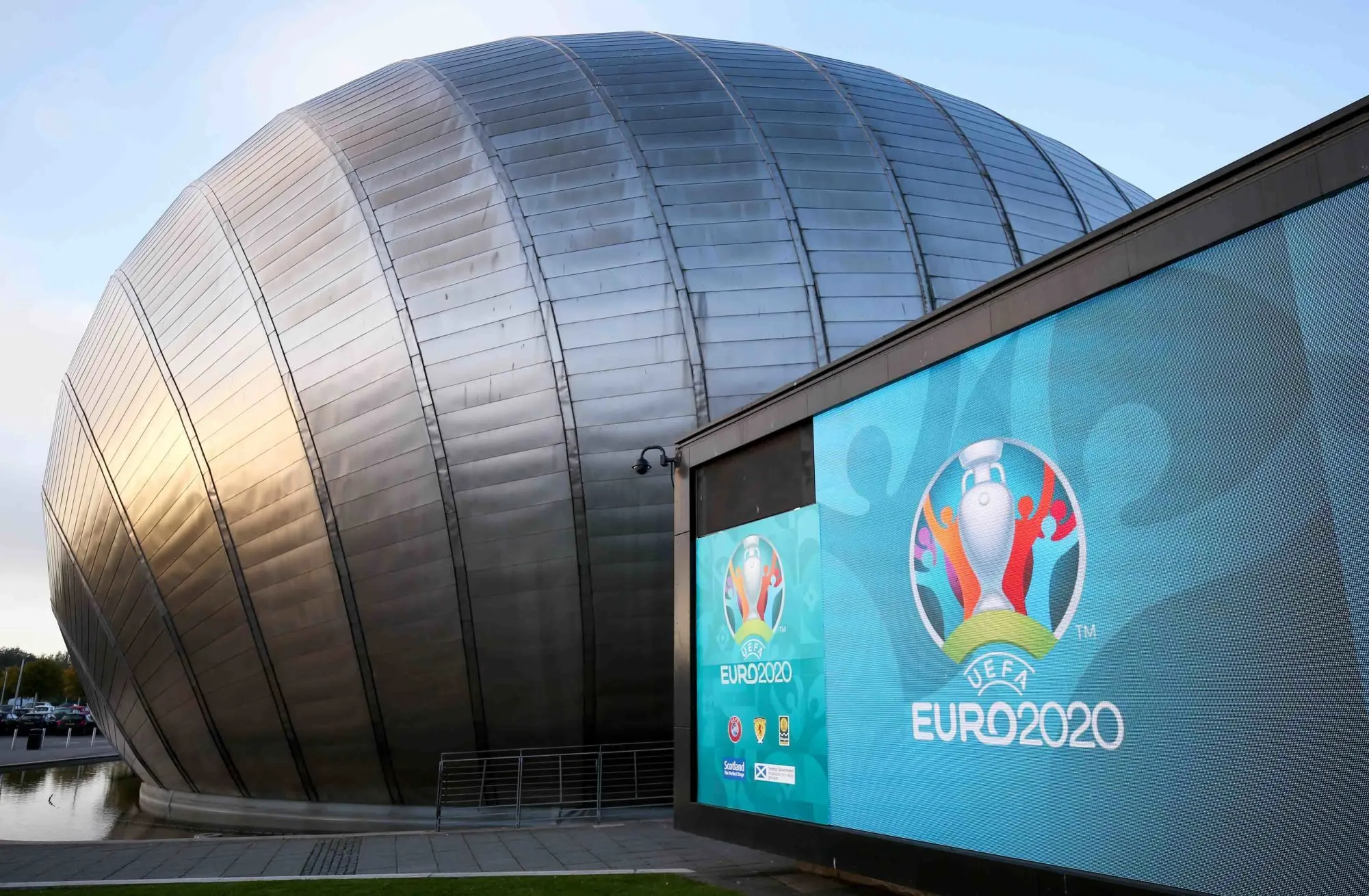 L’Euro 2021 pourrait se dérouler uniquement en Grande-Bretagne