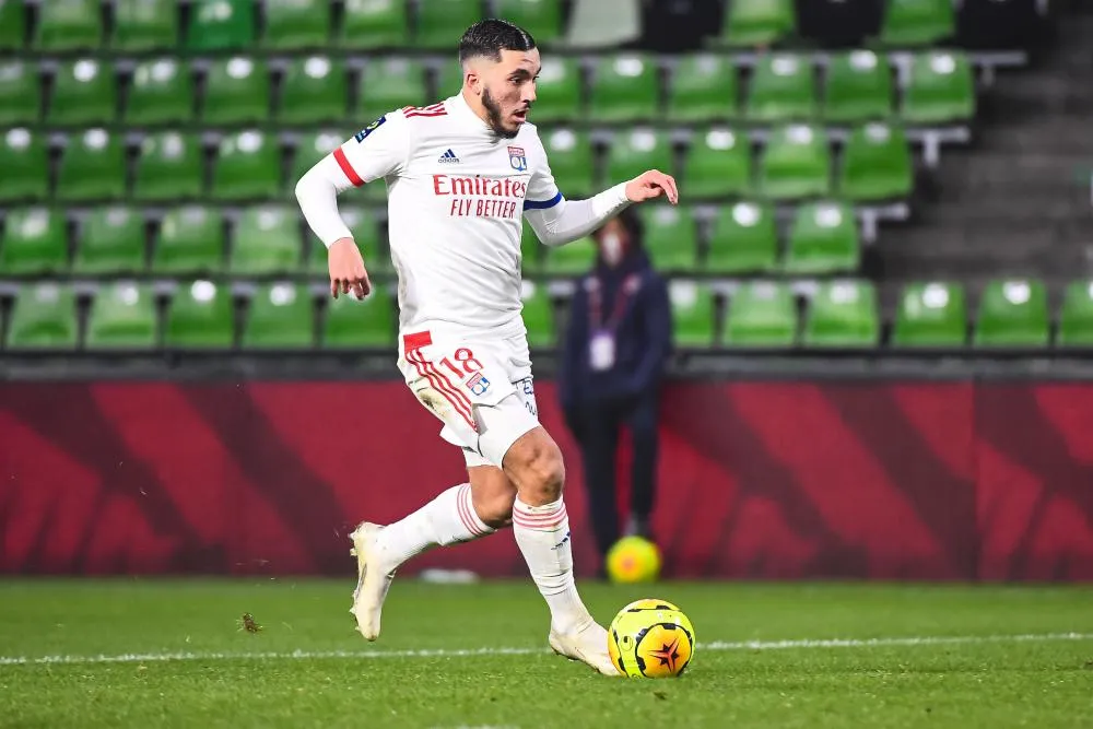 Rayan Cherki devient le plus jeune joueur exclu de l&rsquo;histoire de la Ligue 1