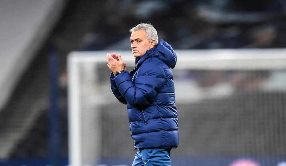 José Mourinho perturbé par le bruit d&rsquo;une machine à laver en conférence de presse