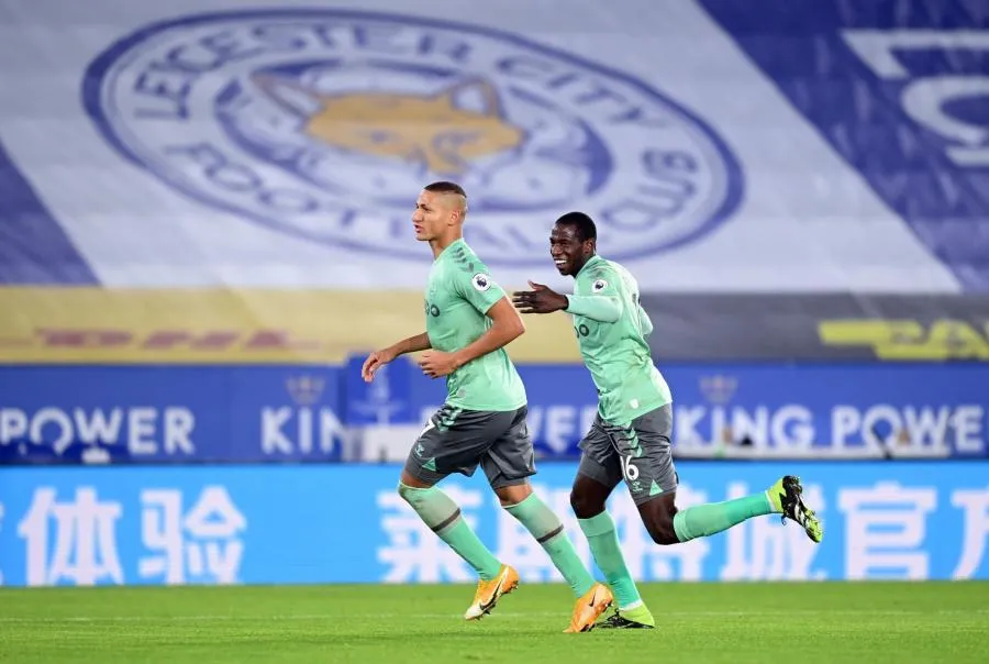 Leicester laisse passer sa chance face à Everton