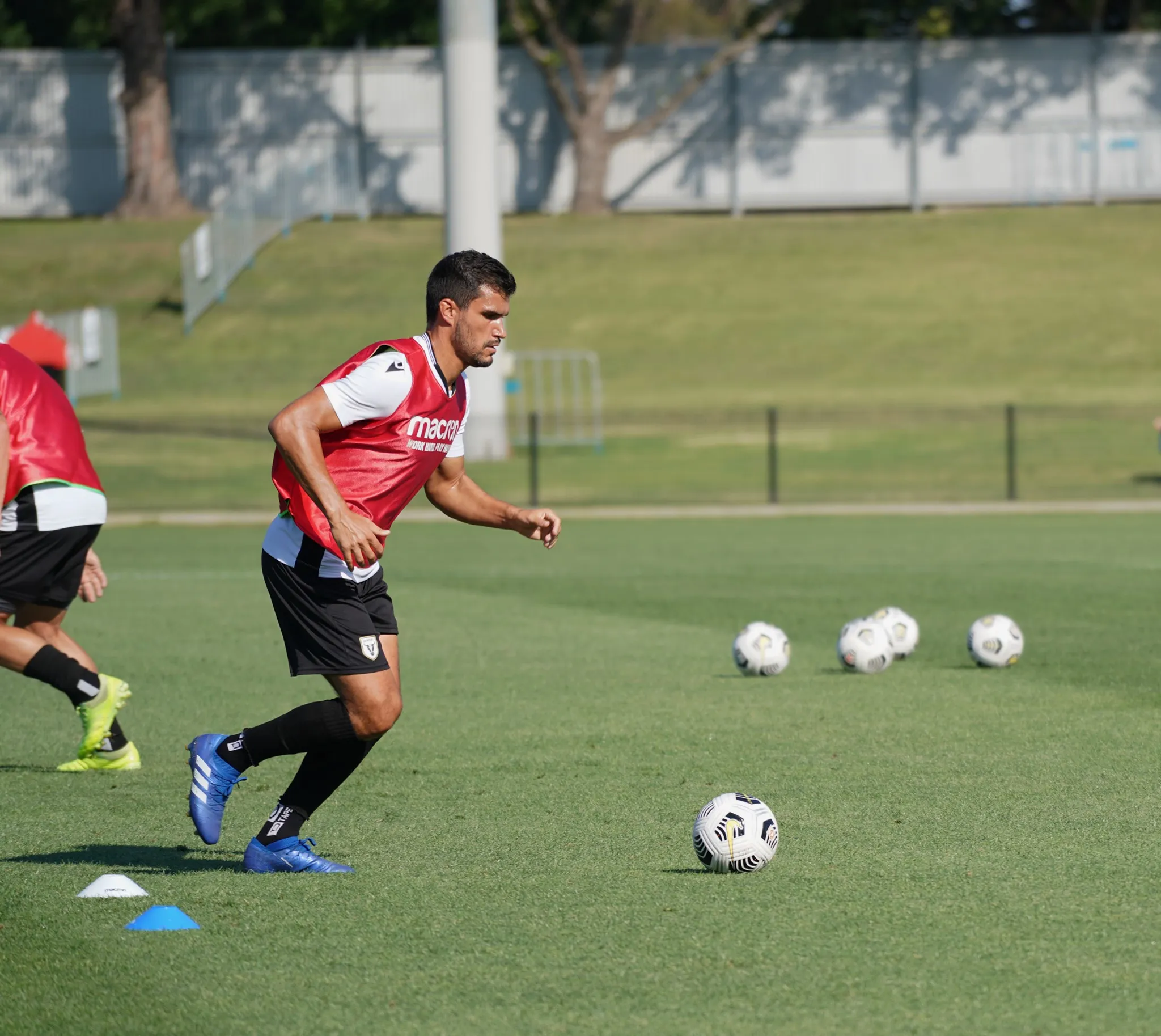 Loïc Puyo : «<span style="font-size:50%"> </span>Je n’ai pas mis un pantalon depuis mon arrivée en Australie<span style="font-size:50%"> </span>»