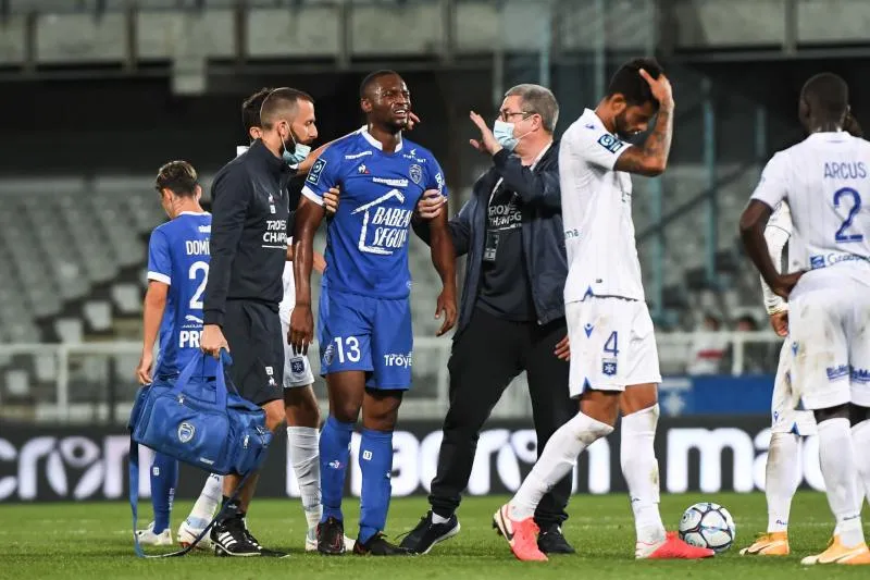 Mutombo (Troyes) expulsé moins d&rsquo;une minute après son entrée