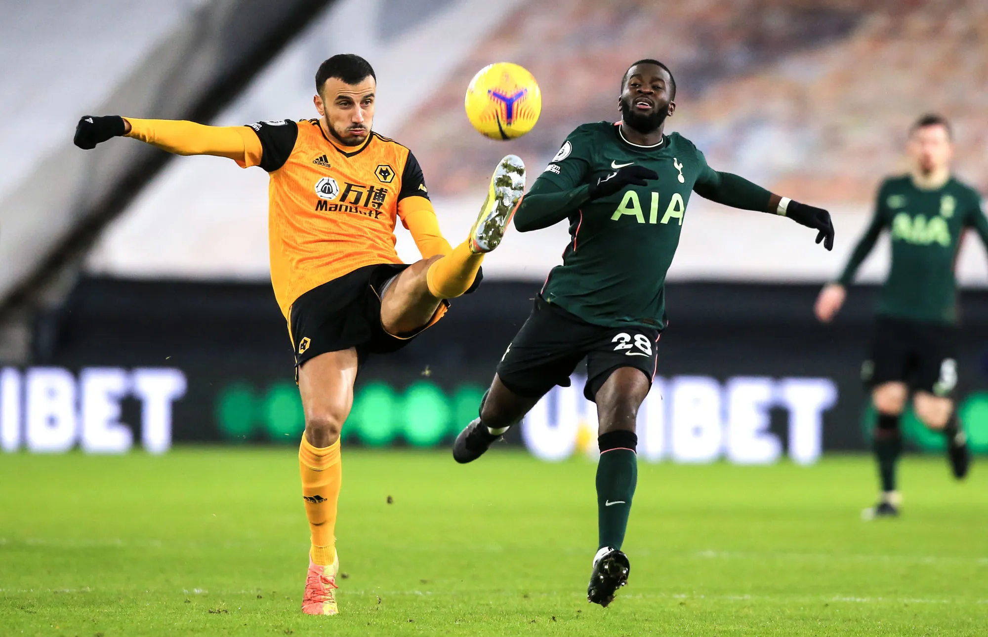 Tottenham cale encore à Wolverhampton