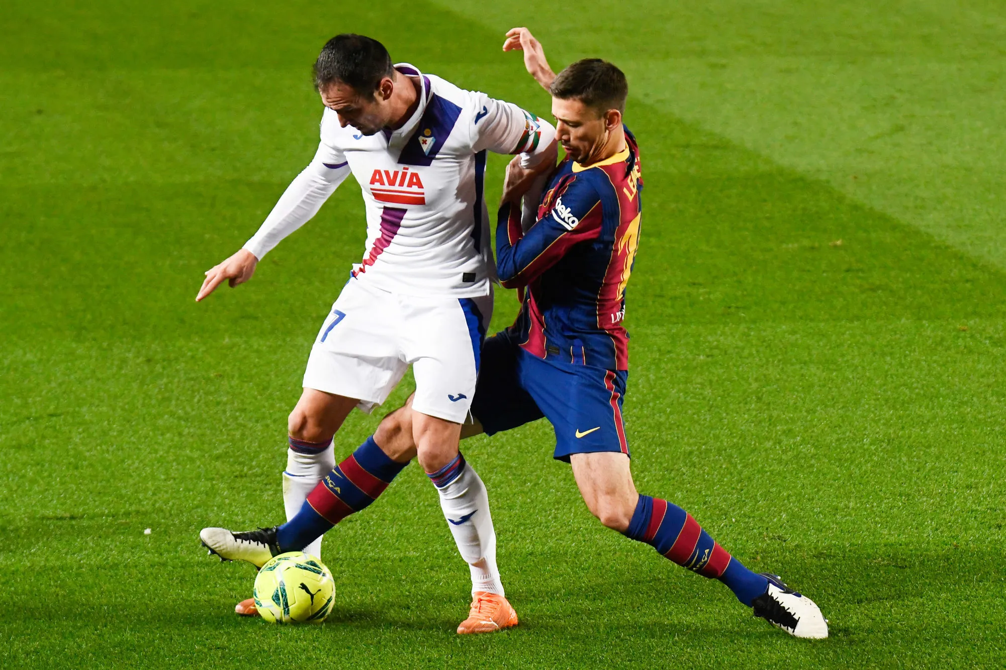 Ousmane Dembélé marque, mais Barcelone concède le nul contre Eibar