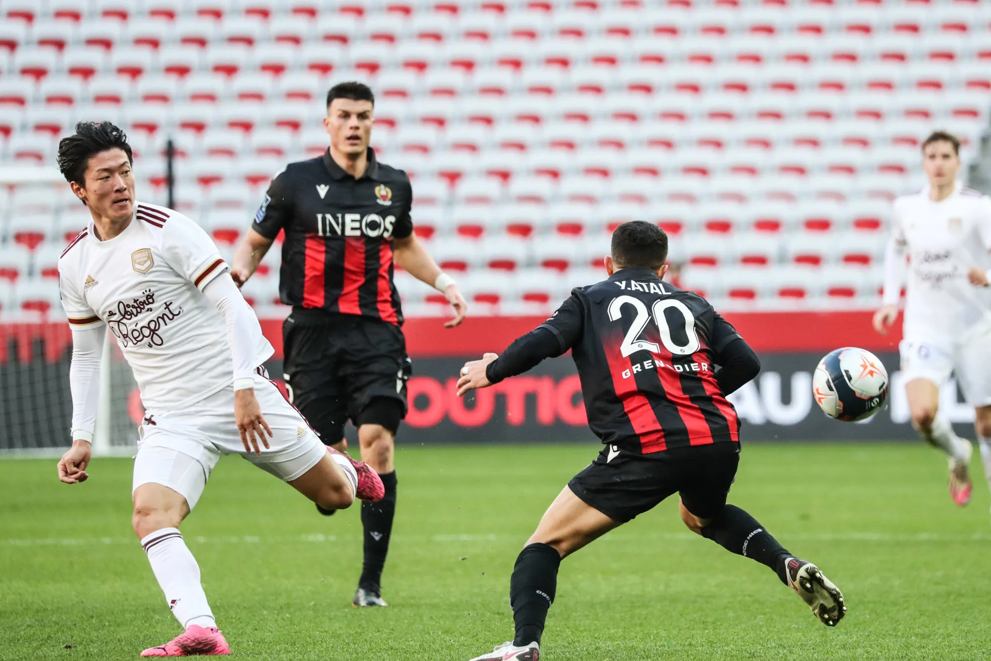 Bordeaux donne une claque à Nice