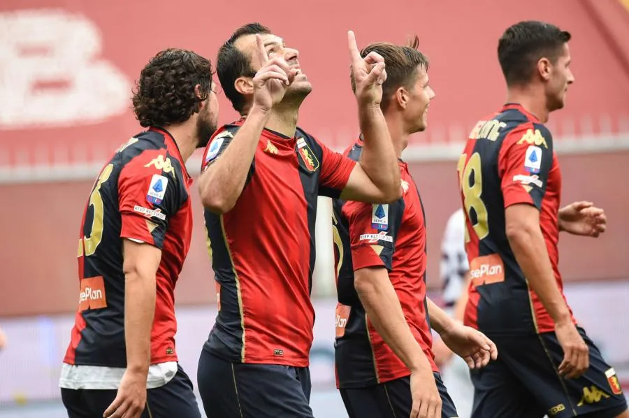 Naples piégé par un Genoa chirurgical