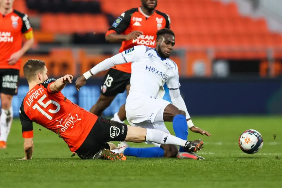 Lorient prend Reims dans ses filets